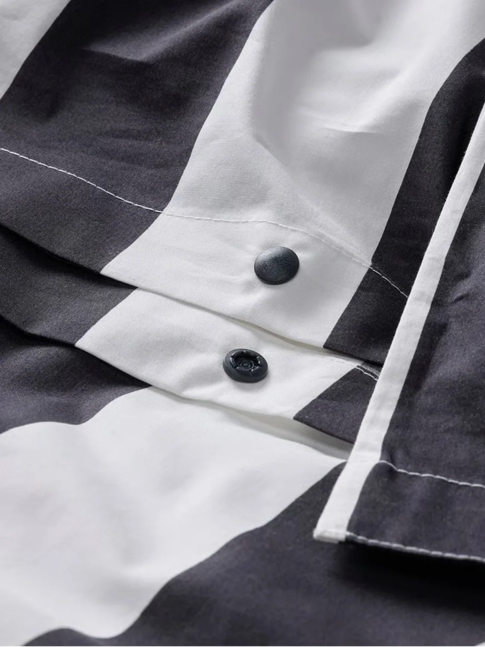 Black and White Striped Duvet Cover Set - Full/Queen